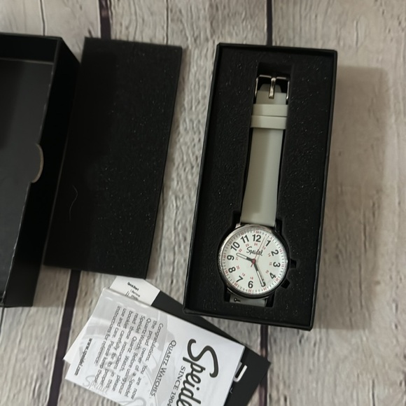 Speidel Scrub Watch Tan and Silver - Picture 10 of 14